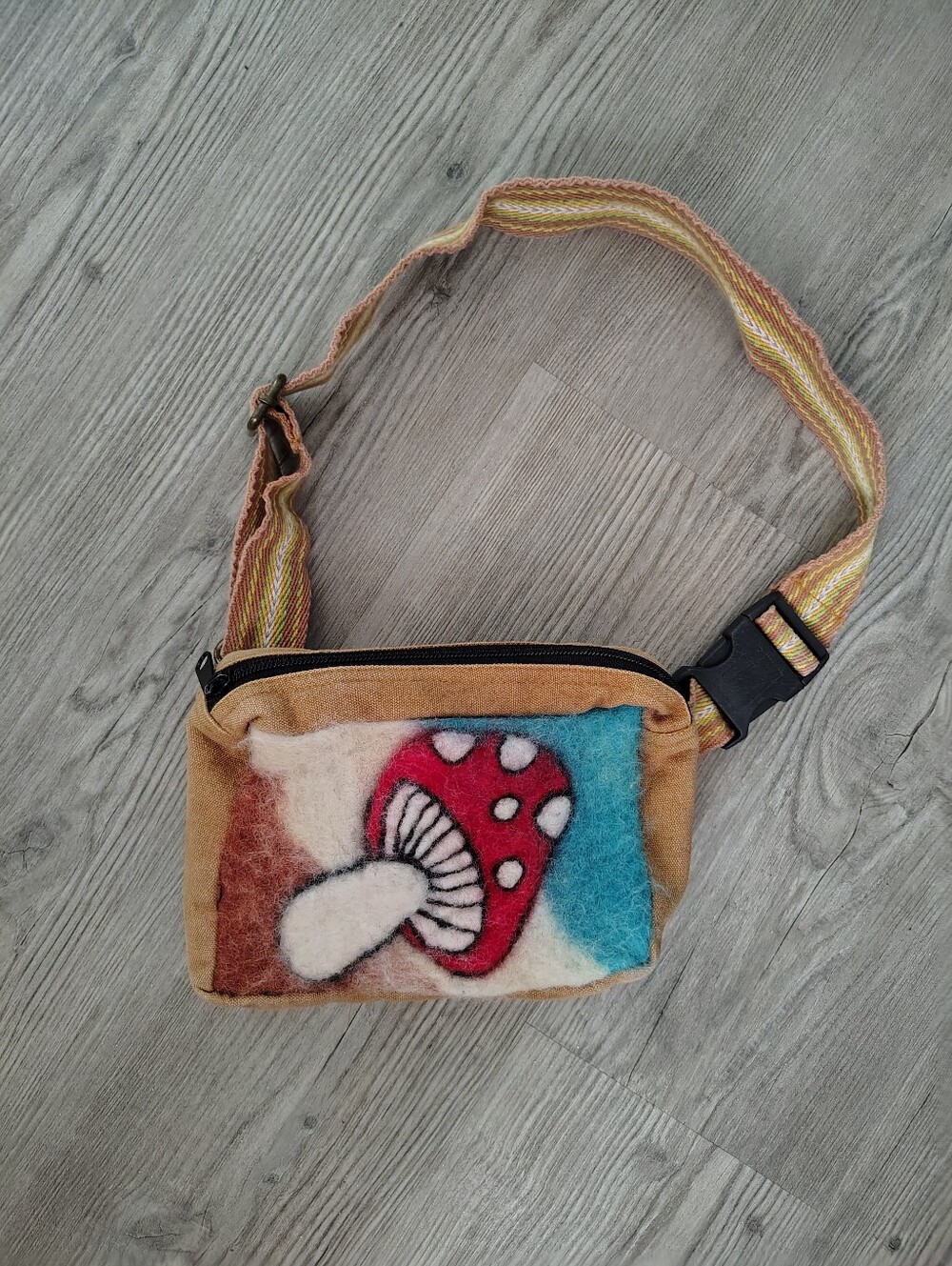 Lakhays Handmade Cotton/Wool Felt Mushroom Crossbody Bag Boho Waist Pack Nepal
